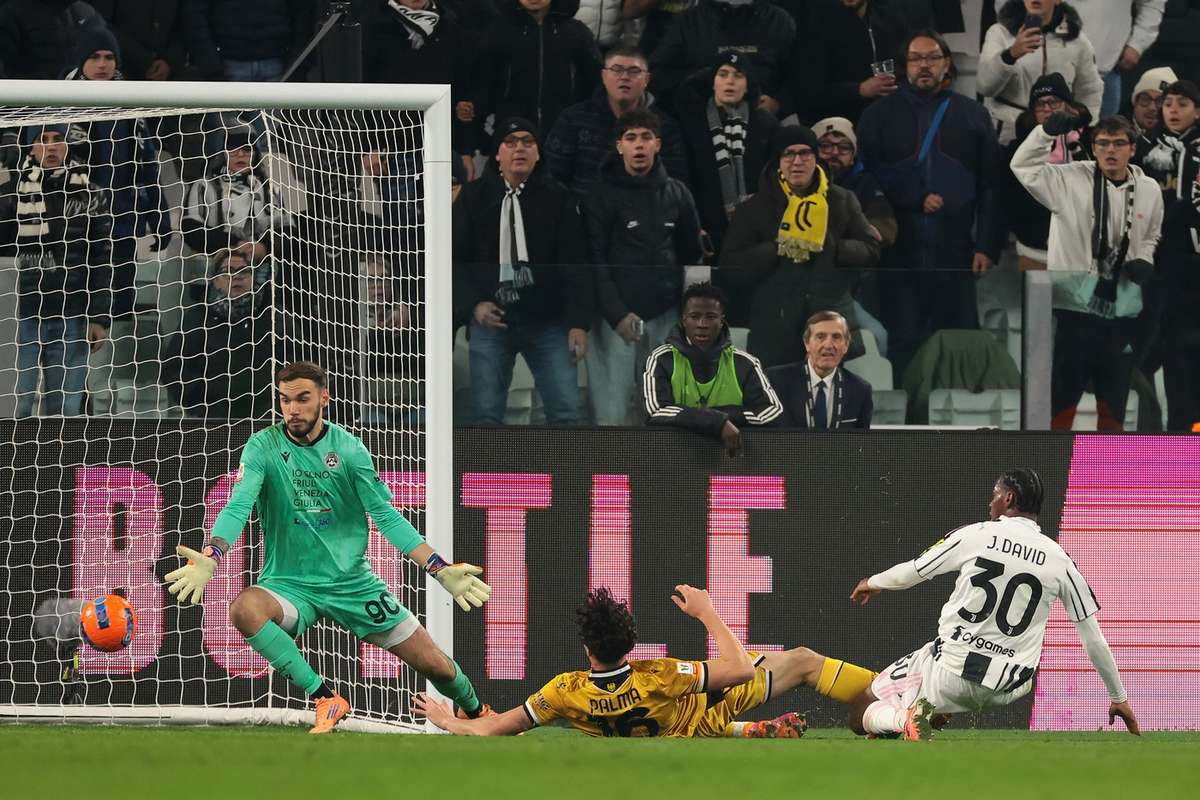Razvan Sava s a intors in poarta Udinese in meciul cu Juventus Nota primita1764715067