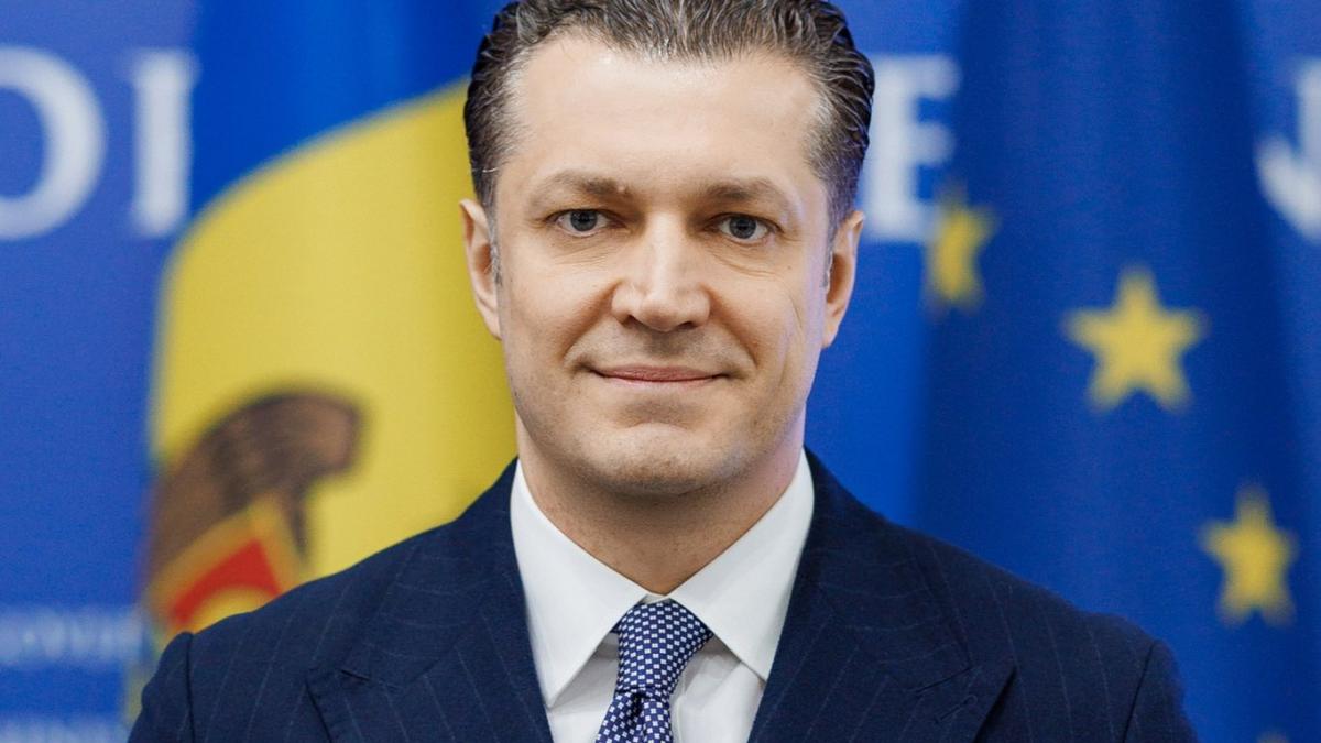 Republica Moldova va numi un nou ambasador in Romania1766497758