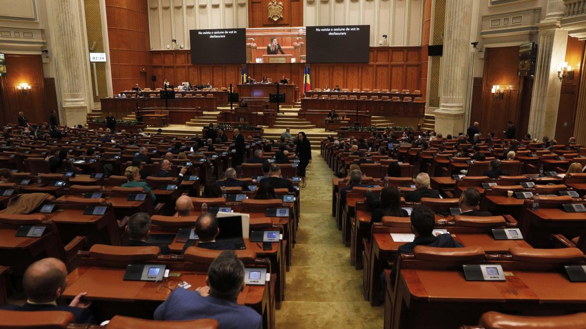 Scandal pe bugetul Camerii Deputatilor USR nu a votat1766486359
