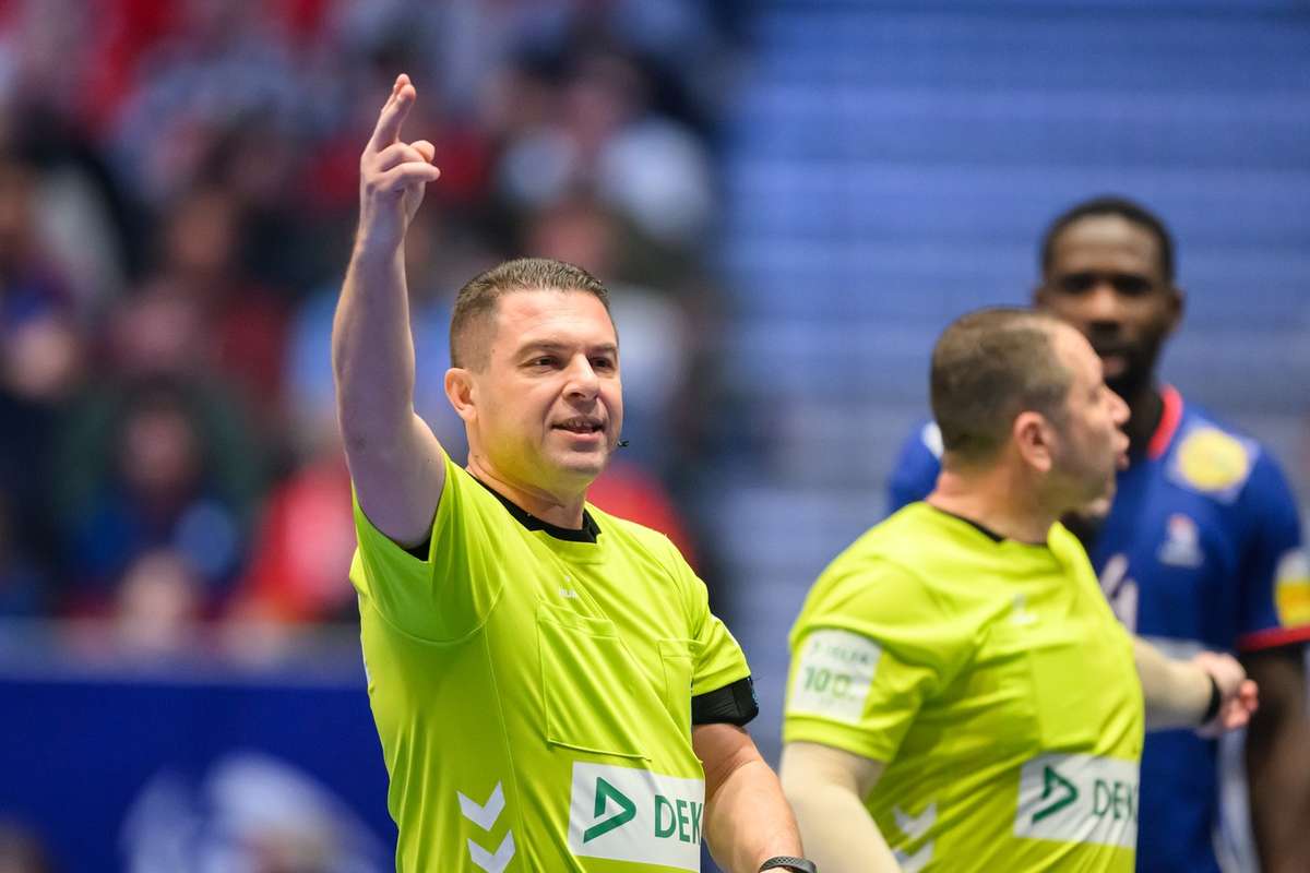 Arbitri retrasi de la Europeanul de handbal dupa suspiciuni de manipulare1768051703