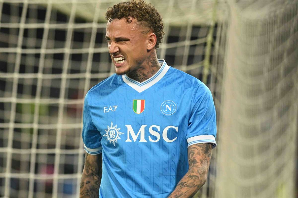 Conte ii ofera ajutor lui Chivu in lupta pentru titlu Napoli se impiedica acasa cu Parma1768420703