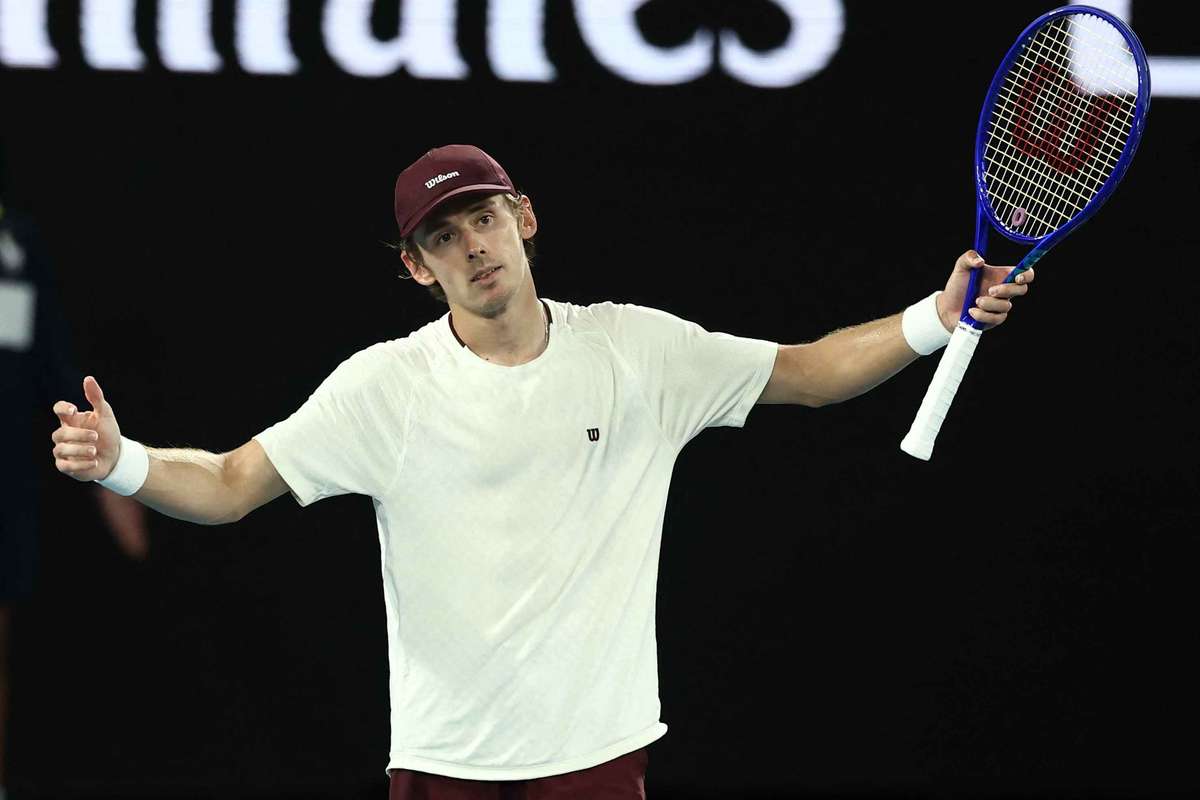 Dezamagitul Alex de Minaur promite sa isi continue lupta dupa o noua infrangere in fata lui Alcaraz1769531263
