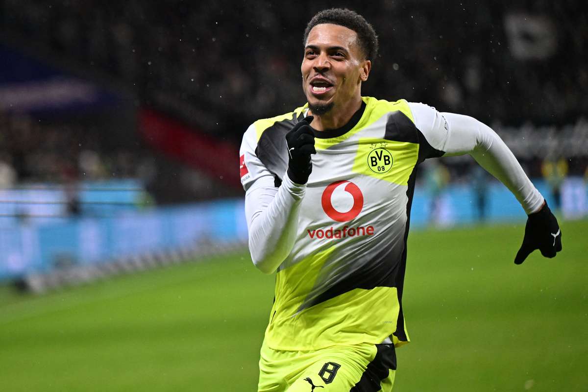 Dortmund salveaza o remiza dramatica cu sase goluri1767995908