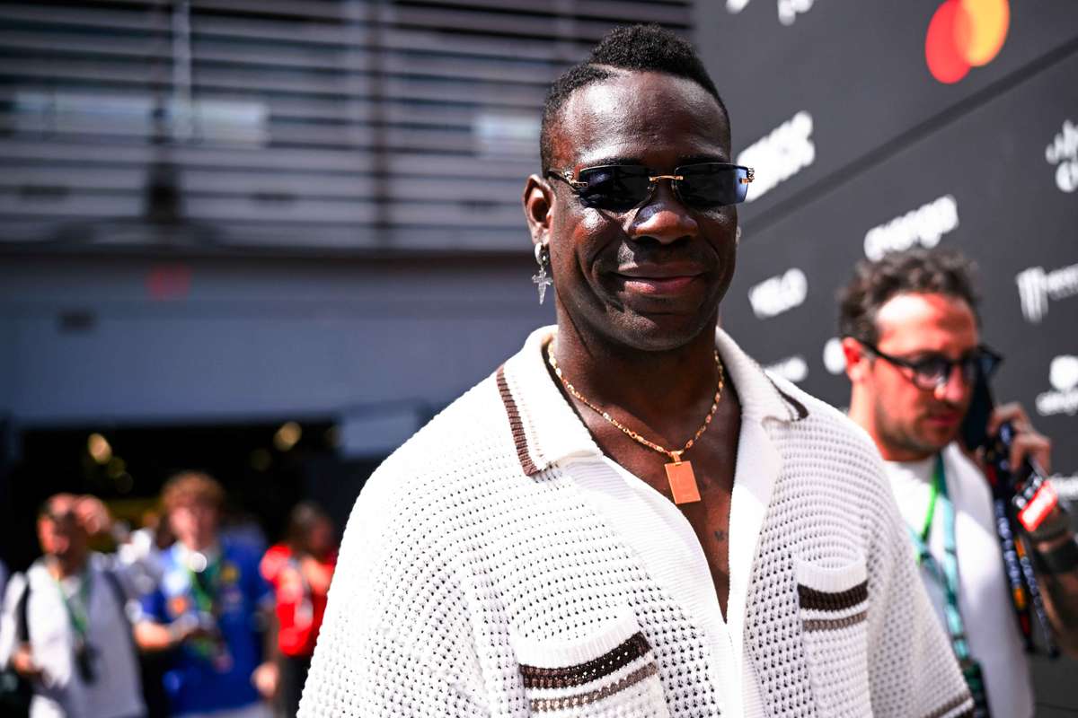 Mario Balotelli revine in fotbal Declaratii despre Genoa si Chivu1768050513