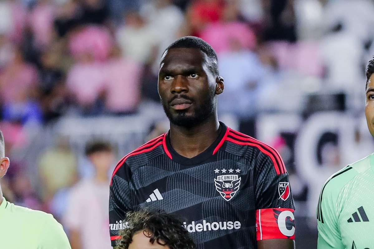 Oficial Cale libera pentru Louis Munteanu DC United l a vandut pe Christian Benteke1767353908