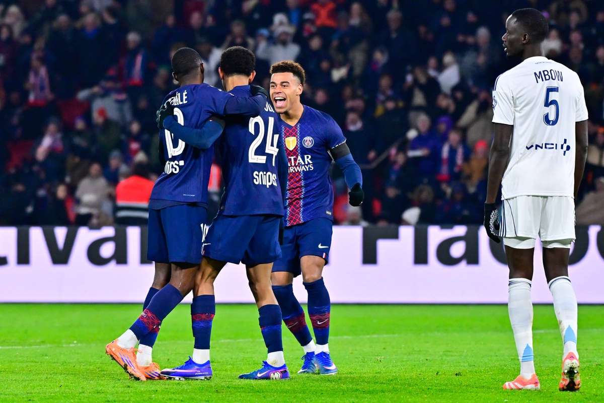 PSG Paris FC 2 1 Derby ul Parisului castigat de Luis Enrique1767563907