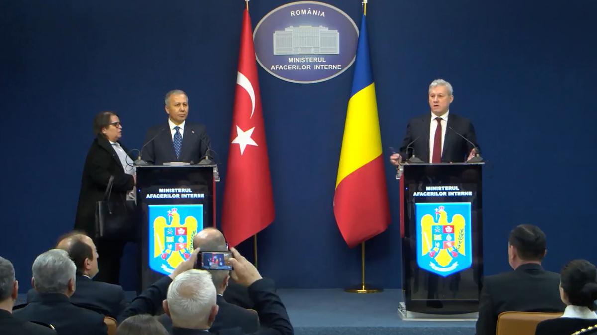 Primul vizit al unui ministru turc de interne dupa 10 ani1768486716