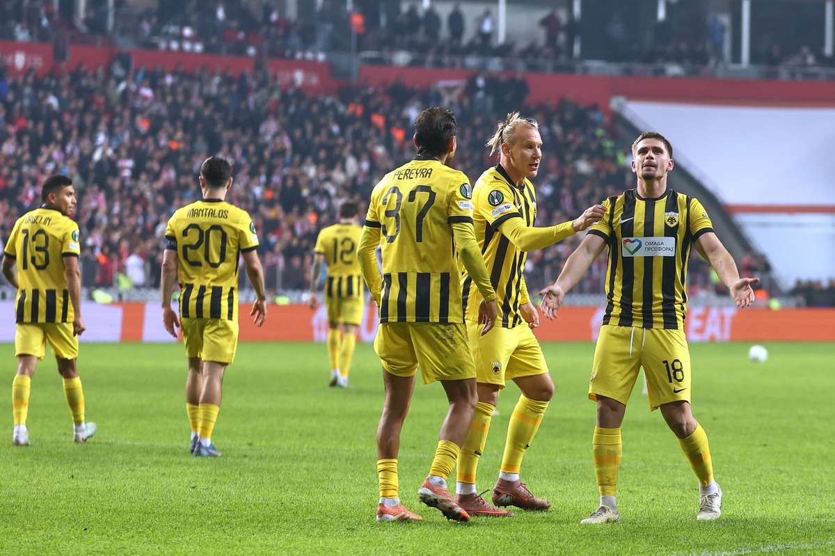 UEFA a decis Golul lui Razvan Marin cel mai frumos1767638908
