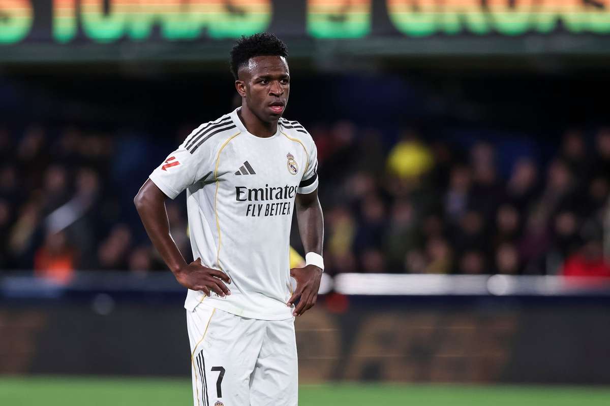 Vinicius Junior ameninta cu plecarea de la Real Madrid PSG este pregatit sai ofera o mana de ajutor1769488656