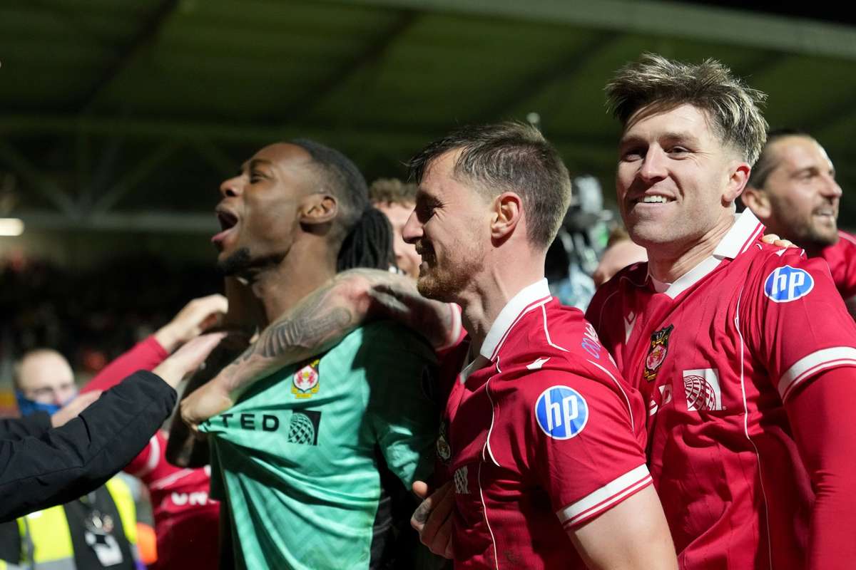 Wrexham invinge Nottingham Forest la penalty uri in Cupa Angliei1768027702