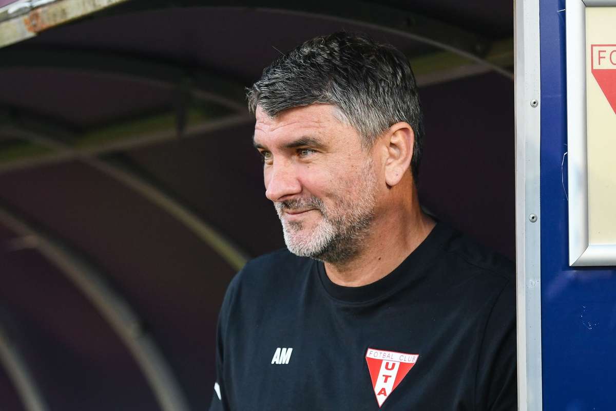 Arbitrii sunt suverani UTA lipsita de un penalty in confruntarea cu Otelul Reactia lui Adrian Mihalcea1771611470