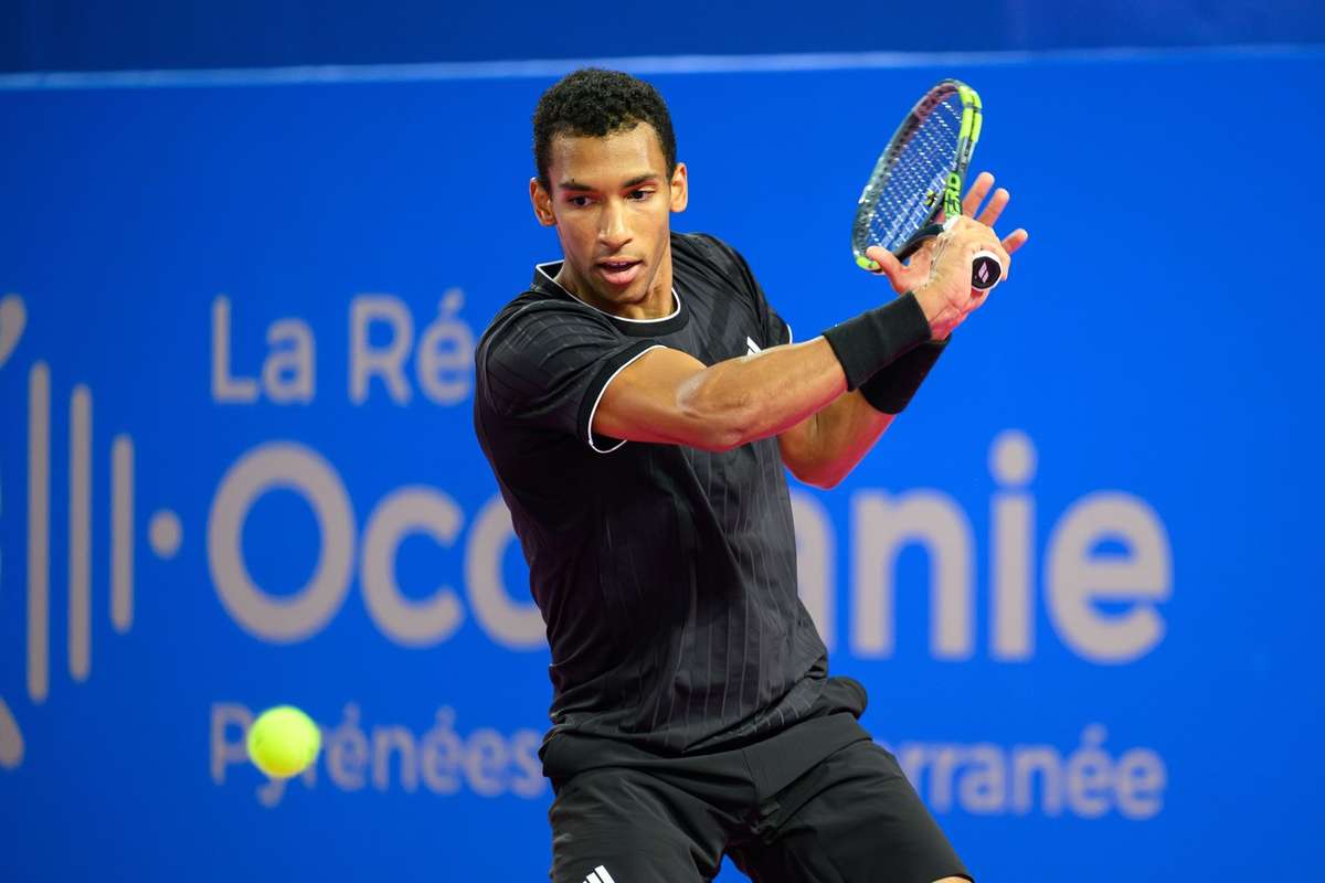Auger Aliassime il infrunta pe Fils si se califica in semifinale la Montpellier1770455852