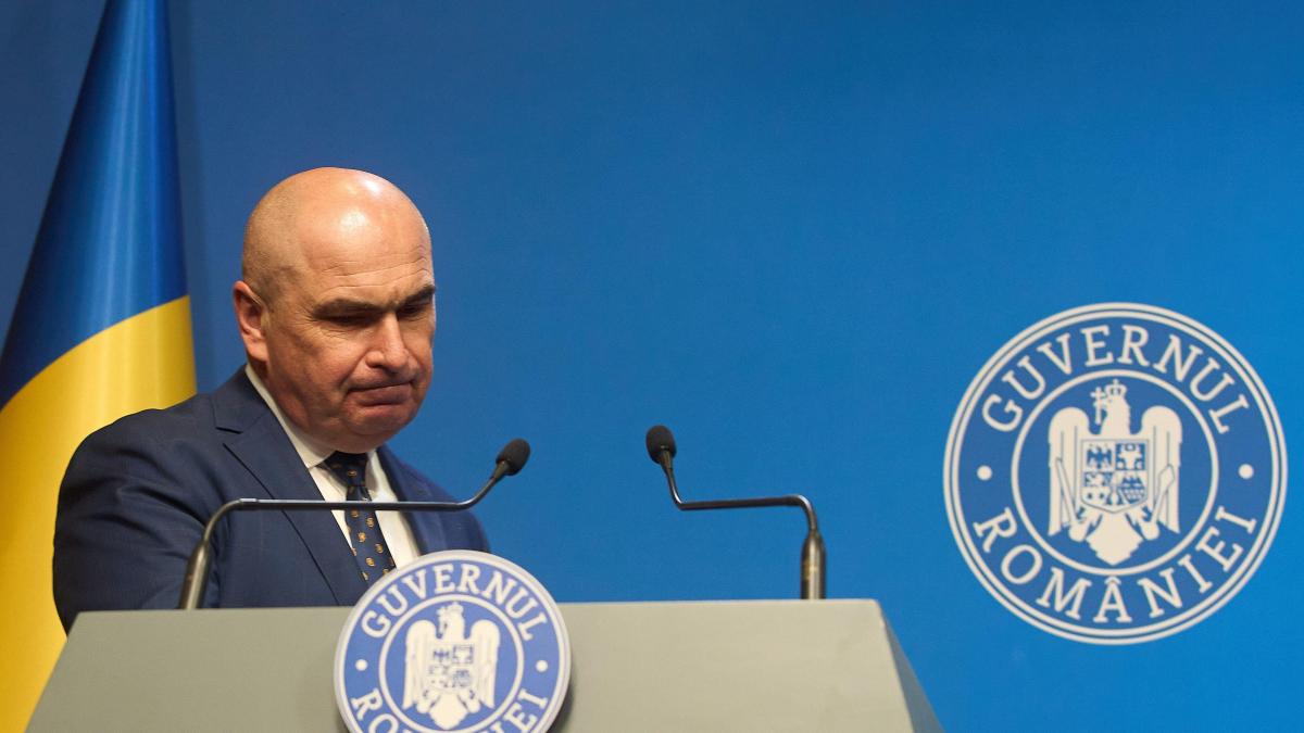 Fostul ministru PSD al Finantelor ii da vina lui Bolojan pentru recesiunea tehnica Estemai slab1770969485