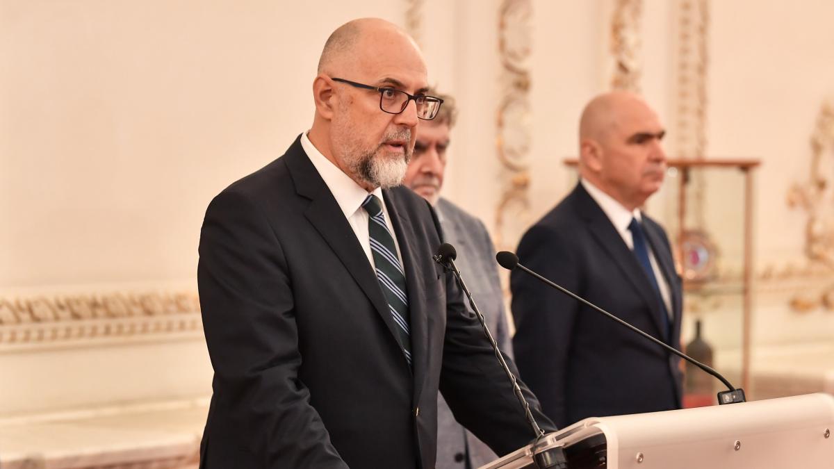 Kelemen Hunor ii solicita lui Bolojan sa reduca taxele locale cu 50 Sa te intorci si sa1770148058