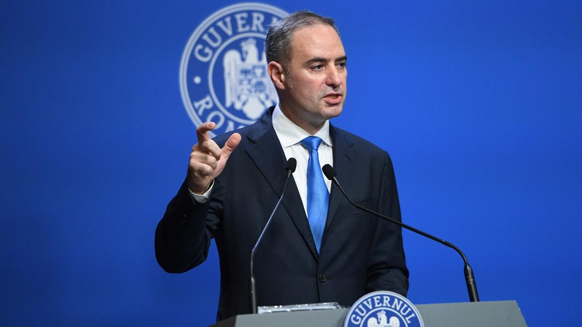 Ministrul Finantelor Daca nu laum masuri FMI ar fi venit in Romania si masurile ar fi fost mult mai severe1770938269