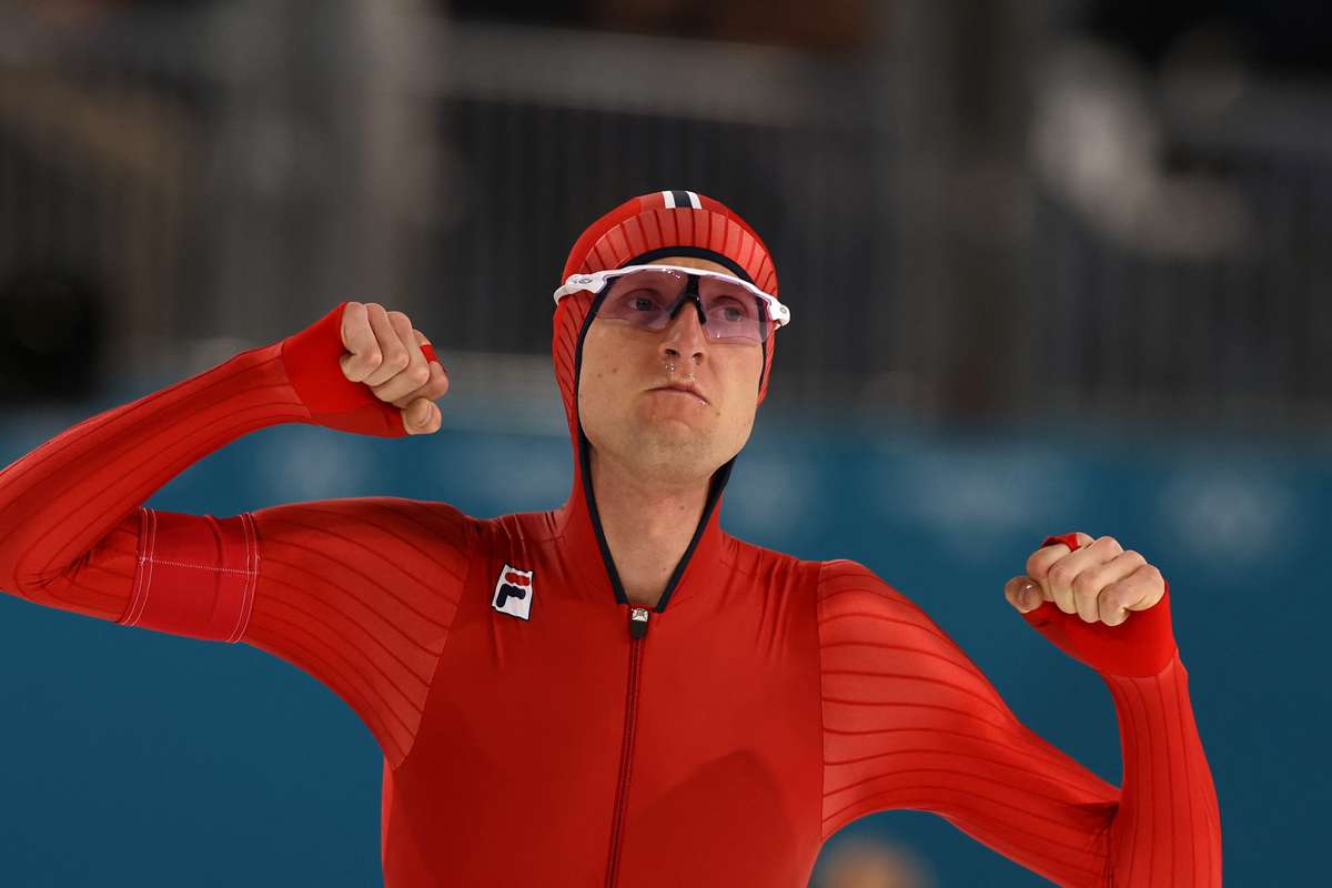 Norvegianul Sander Eitrem domineaza competitia si castiga aurul la 5000 m in patinaj viteza1770575853