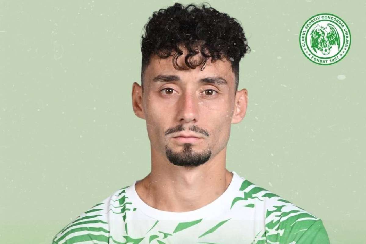 Oficial Carnat fost campion al Romaniei cu CFR revine in Superliga A semnat cu echipa antrenata de Niculescu1770646053