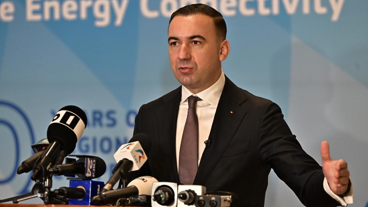 Bogdan Ivan anunta o lege care va mentine pretul gazelor la 031 leikWh pentru inca un an1772648859