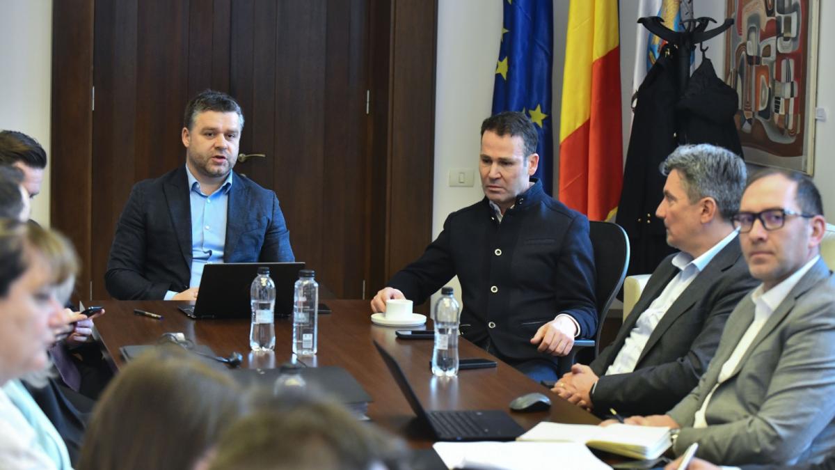 Ciucu si Negoita au discutat despre noi troncoane de drum in Sectorul 3 Unde ar putea fi realizate aceste constructii1773347255