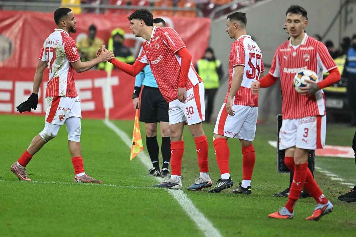 Dinamo Bucuresti FC Arges Piteshtnii aproape de play off1772350650