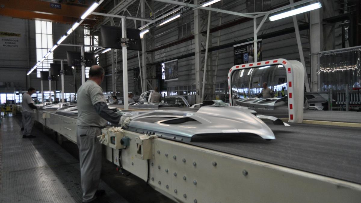 Ilie Bolojan despre restructurarile de la Dacia Sunt ingrijorat Asta inseamna pierderi in1773610054