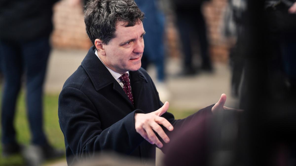 Intr Romnia sub protectia nucleara a Frantei Presedintele Nicusor Dan s a dus in Polonia pentru1772689658