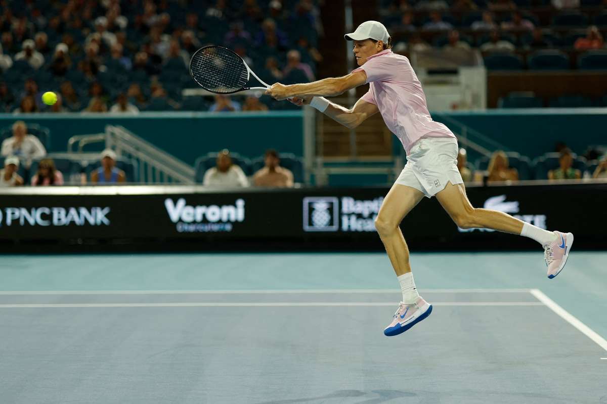 Jannik Sinner a stabilit un nou record depasindu l pe Novak Djokovic1774361251