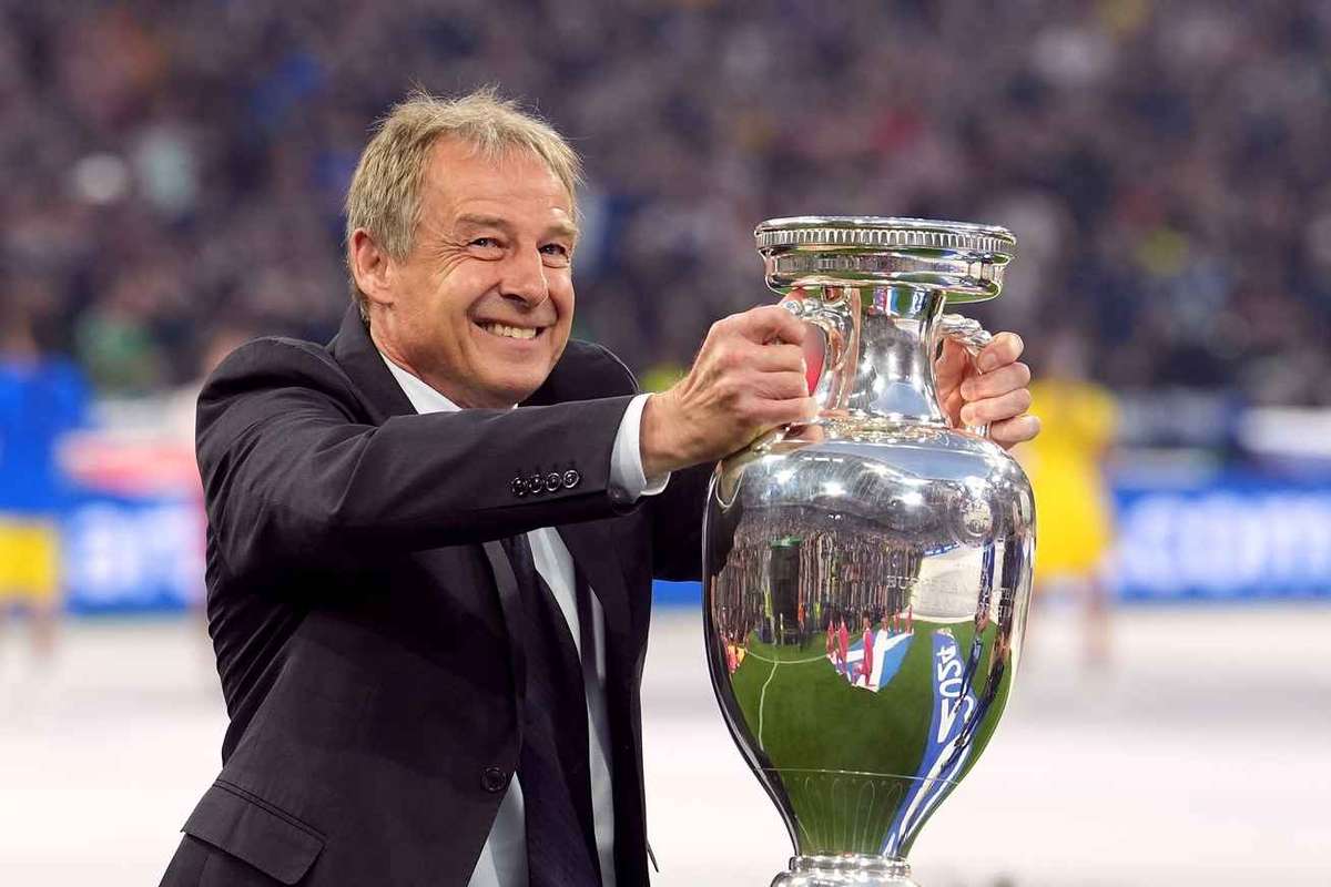 Jurgen Klinsmann isi manifesta interesul pentru functia de antrenor la Tottenham1773549447