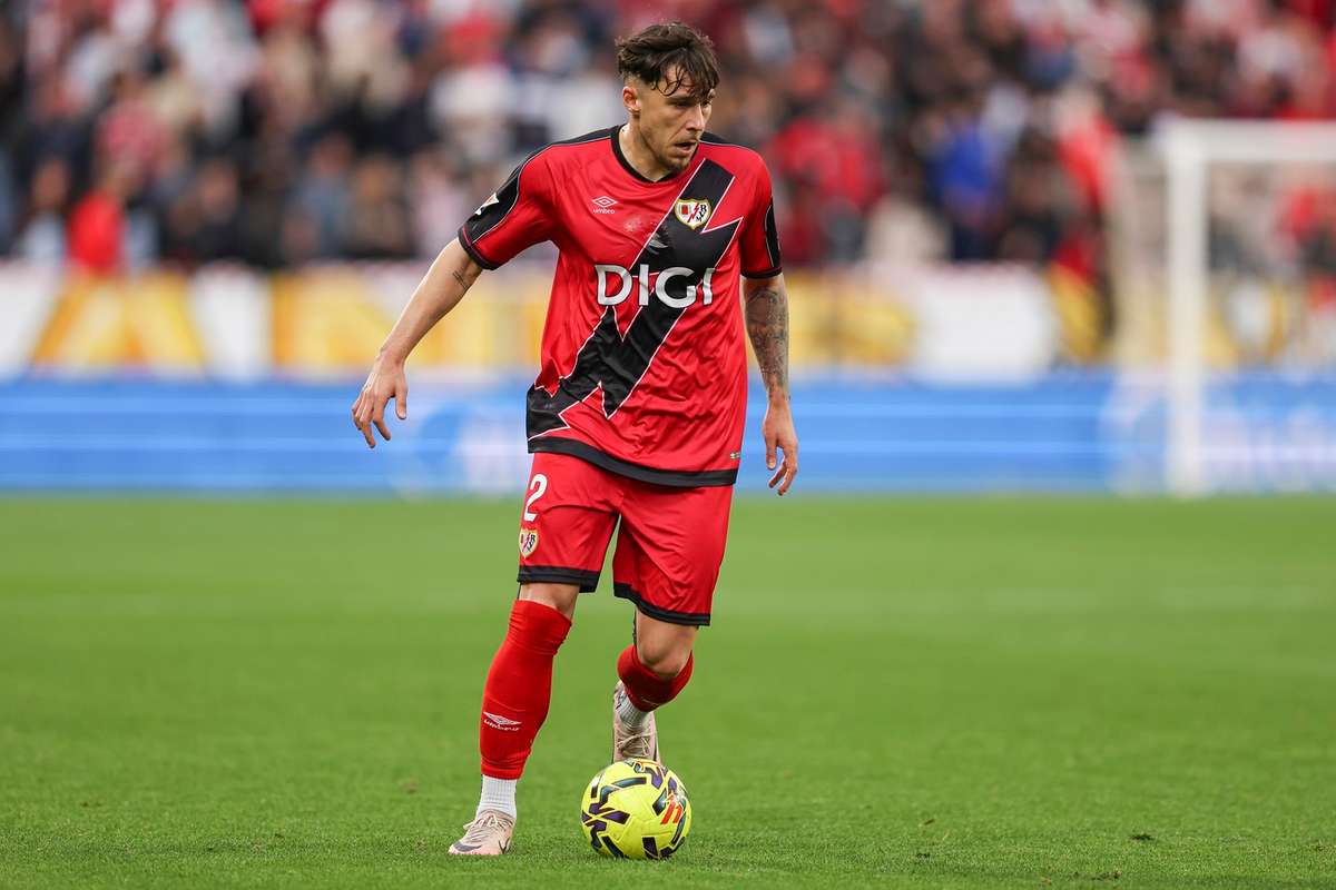 Liga Conferintei LIVE Cu Ratiu pe teren Rayo Vallecano marcheaza de trei ori in Turcia1773346065