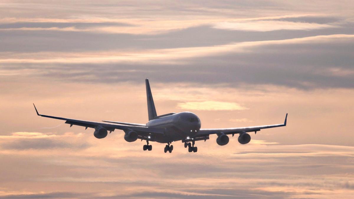 MAE referitor la directorul acuzat ca a fost la schi in timpul crizei din Orientul Mijlociu Care este1773535053