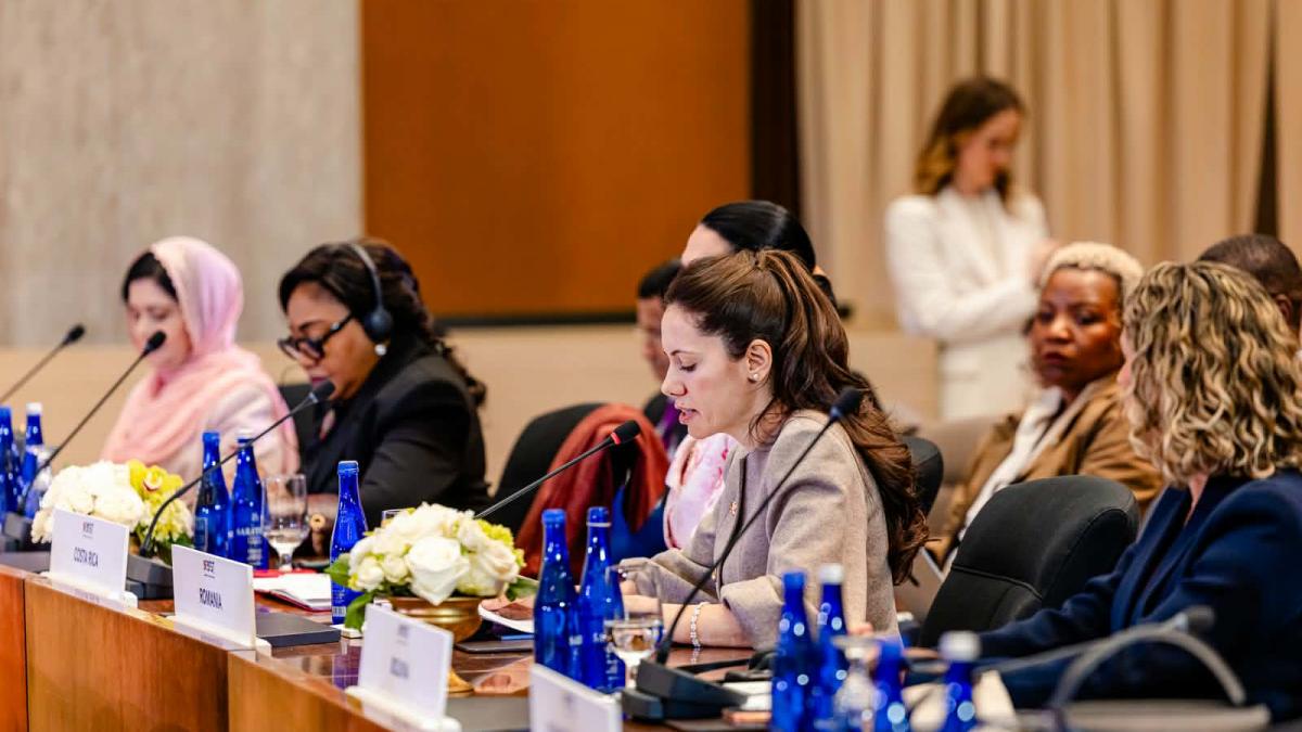 Mirabela Grdinaru vizita la American Councils Discutii despre programele comune SUA Romania dedicate1774388851