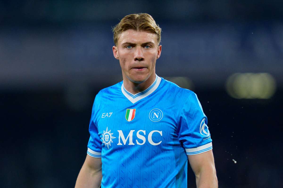 Napoli il transfera definitiv pe atacantul Rasmus Hojlund de la Manchester United1773311853