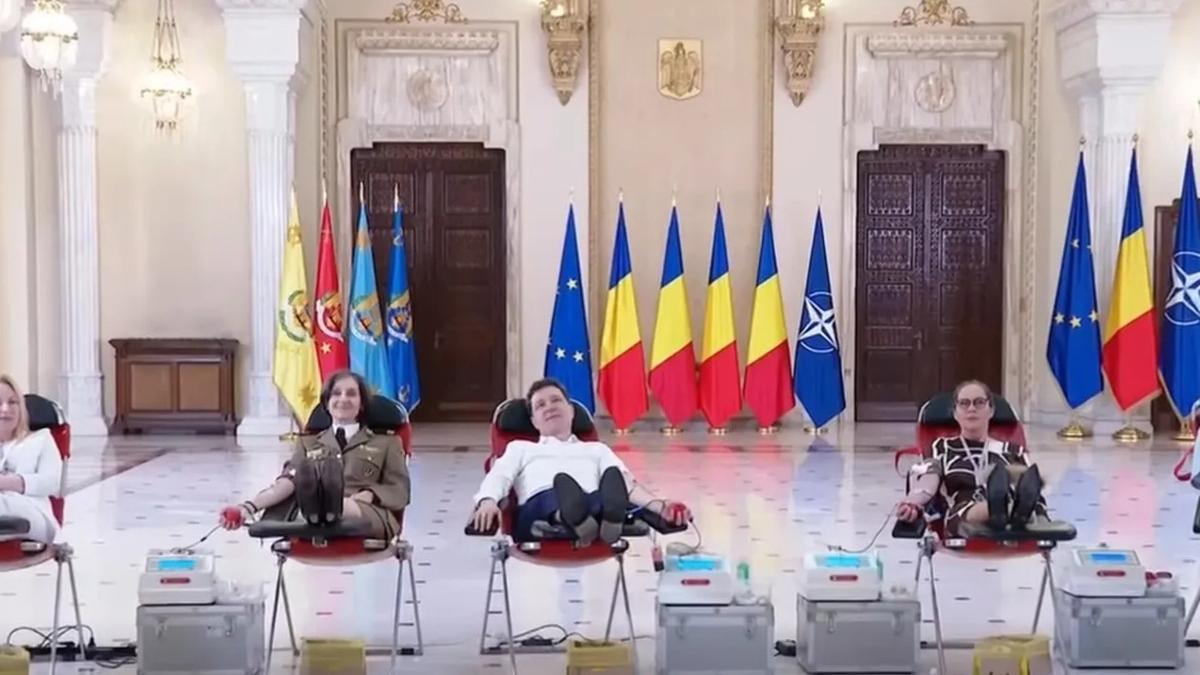 Nicusaor Dan a donat sange la Palatul Cotroceni impreuna cu alti angajati Astfel de gesturi1773757658