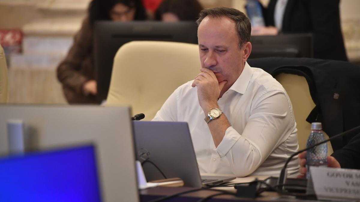 PNL sesizeaza CNCD dupa reactia nervoasa a lui Adrian Catiu in cadrul comisiei de buget Recidiveaza1773764862
