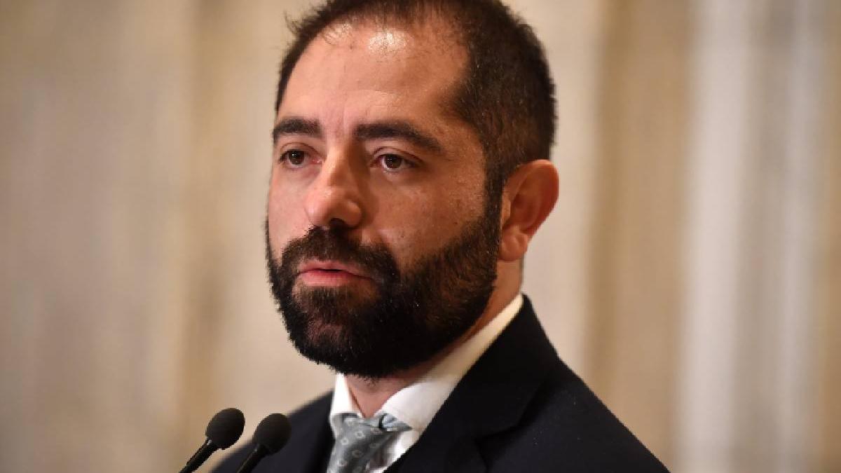Radu Burnete Acesta este un scenariu extrem ca nu ne vom mai permite sa alimentam la pompa Nu cred1774123654