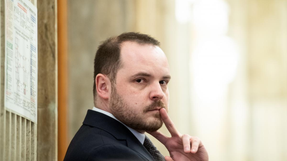 Rogobete Cineva ne a spus cu ushoara aroganta ca putem renunta la masini pentru o zi sau doua Eu nu pot1774872475