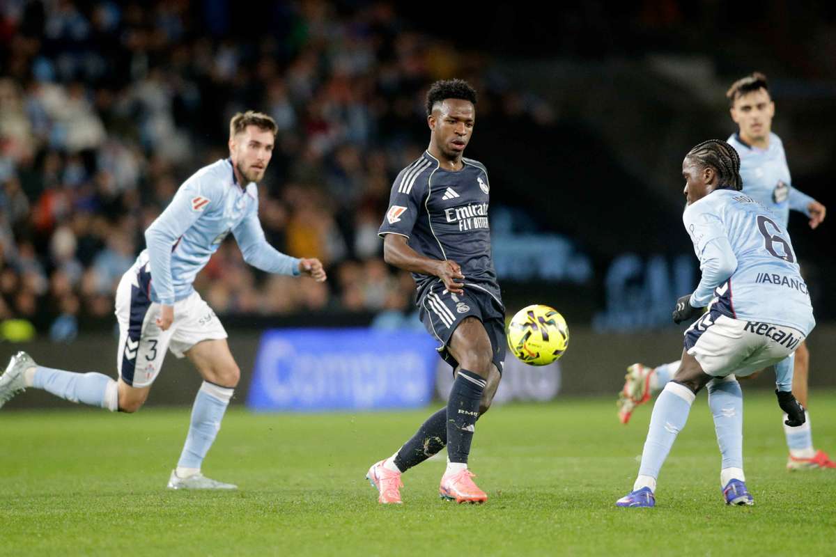 Vini Jr ii avertizeaza pe toti inainte de meciul Real Madrid Manchester City Sunt in cea mai buna forma a vietii mele1773074857