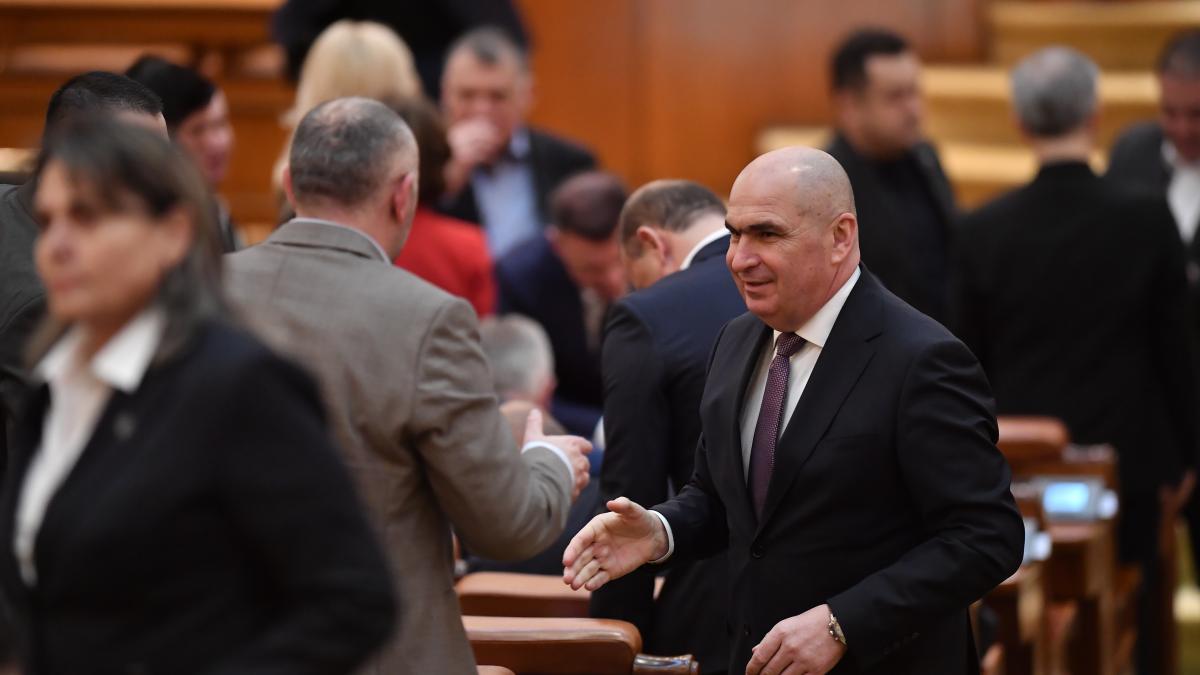 Bolojan nu considera ca va fi tradat de liberali la votul motiunii Am incredere in colegii din1777548589