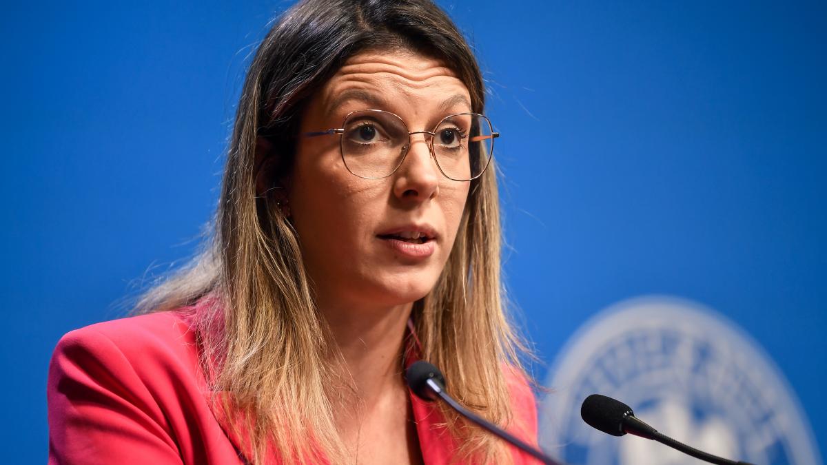 Buzoianu anunta ca proiectul prin care hartuirea sexuala va fi sanctionata indiferent de1776276467