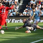 Cupe europene Razvan Marin marcheaza pentru AEK impotriva lui Rayo Ratiu titular Ionut Radu eliminat1776369469