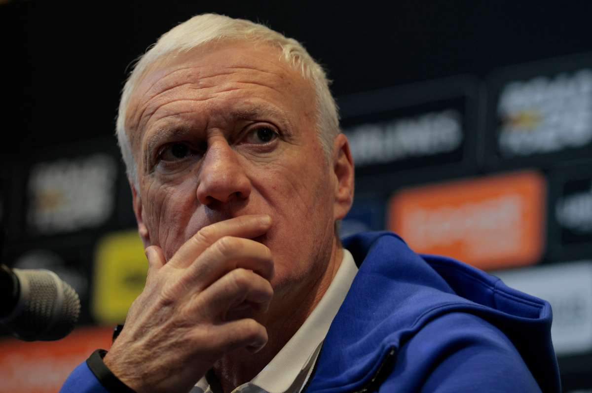 Informatia zilei in Franta Didier Deschamps antrenorul echipei Real Madrid din sezonul urmator1775831889