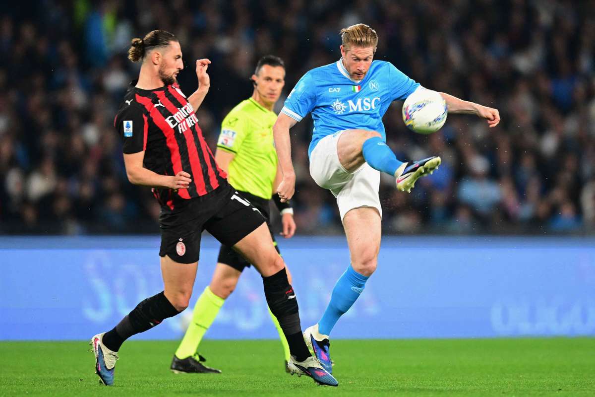 LIVE Napoli AC Milan Castigatoarea se poate apropia de Interul lui Chivu1775504861