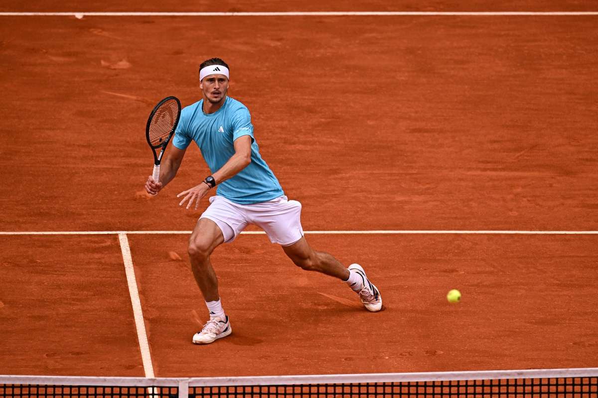 Tennis Tracker Zverev il invinge pe Mensik dupa un meci de peste 2 ore Pliskova o intalneste pe Potapova1777433392