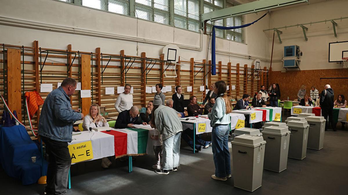 Un politician roman isi imparte observatiile despre alegerile din Ungaria Am ramas dinozaurii care1776170284