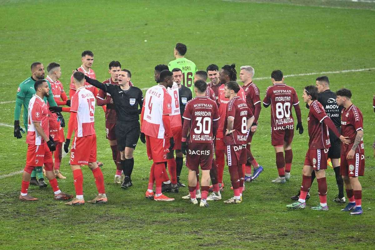 sanctiune drastica dupa derby ul rapid dinamo un meci fara suporteri1775048256