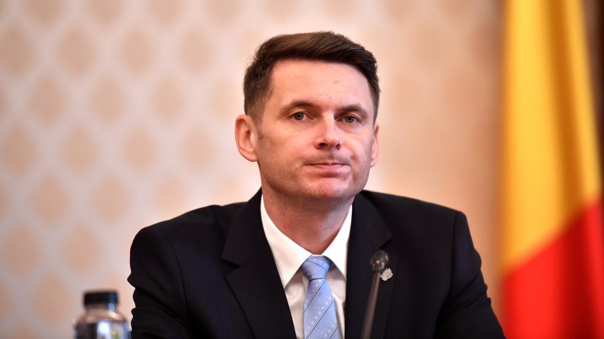 Biroul permanent al Senatului il obliga pe Mircea Abrudean sa faca o sesizare la CCR in legatura cu OUG 38 adoptata de1778760633