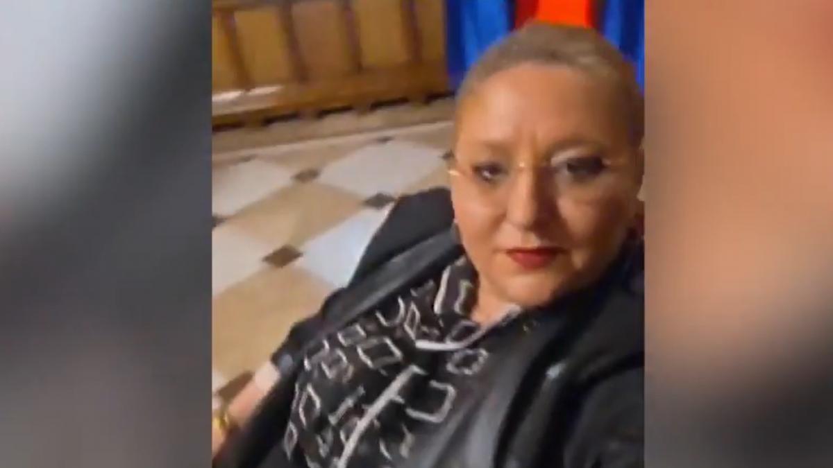 Diana Sosoaica a creat scandal la consultarile de la Cotroceni Credeti ca mi sta bine aici Luati1779110740