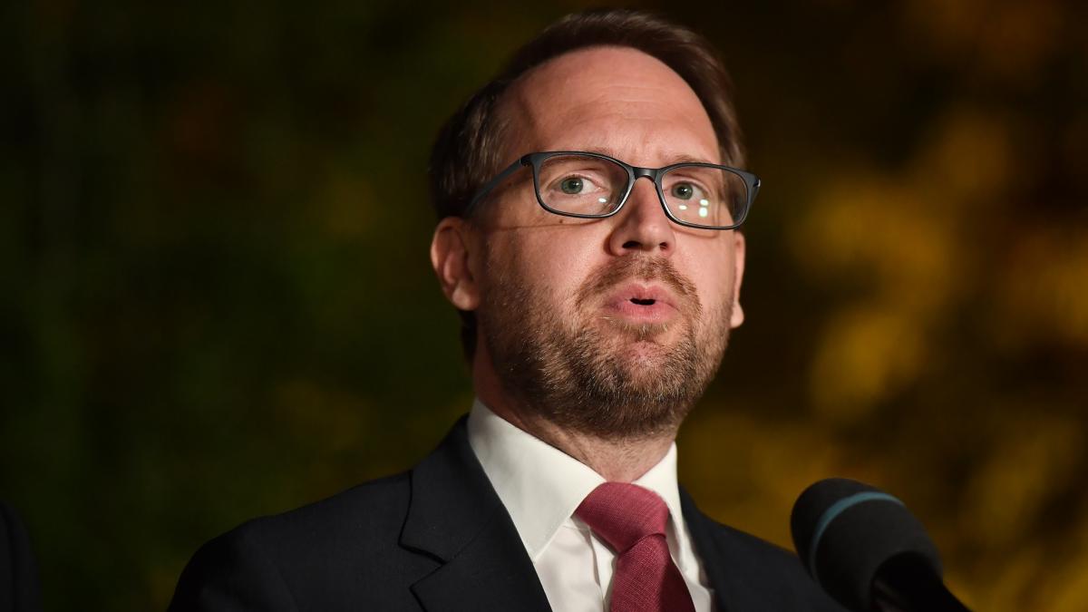 Dominic Fritz dupa demiterea Guvernului Bolojan Nu vom negocia un nou guvern cu PSD Suntem1777982404
