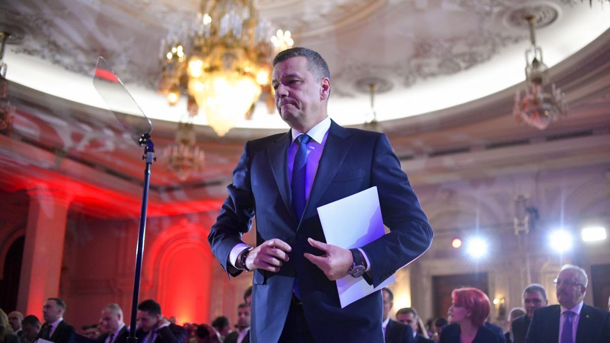 Grindeanu il acuzap e Bolojan ca impiedica negocierile pentru noul Guvern Tine USR captiv de fapt1779285336
