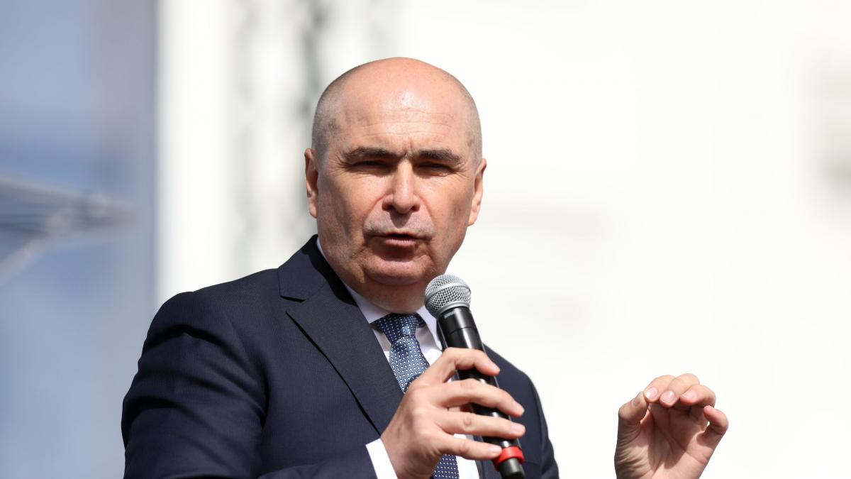 Ilie Bolojan Nu poti contribui la modernizarea Romaniei cu 15 in Parlament mai ales daca ai1779636332
